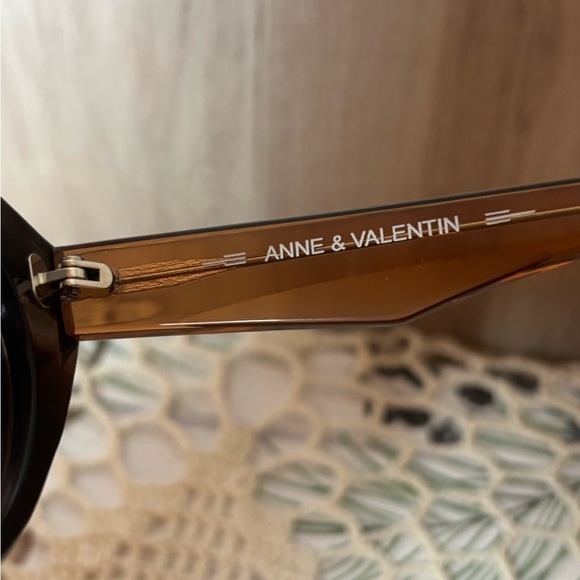 Anne Valentin Sunset City Silvana Stylish Brown Sunglasses main image 10